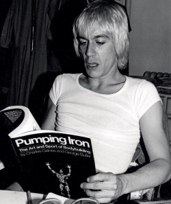 icky-pop:  Iggy Pop