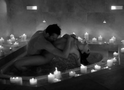 asweetheartbeingnaughty:  brilliantlybeloved:  Sunday fun day in the tub  I could go for Monday… ;) 