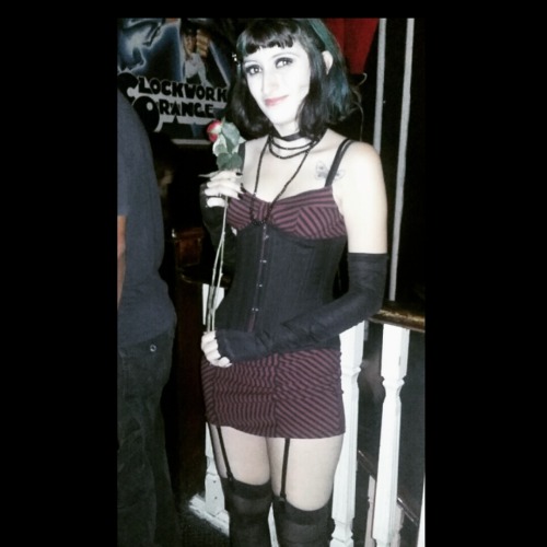 cabaret-vamp:  Me yesterday at a dark cabaret show 
