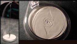 littlerooprincess:  daddydykesoffice:  littlerooprincess:  spoookyscary:  When a magnitude 6.8 earthquake shook Olympia, Wash., in 2001, shop owner Jason Ward discovered that a sand-tracing pendulum had recorded the vibrations in the image above. Seismolo