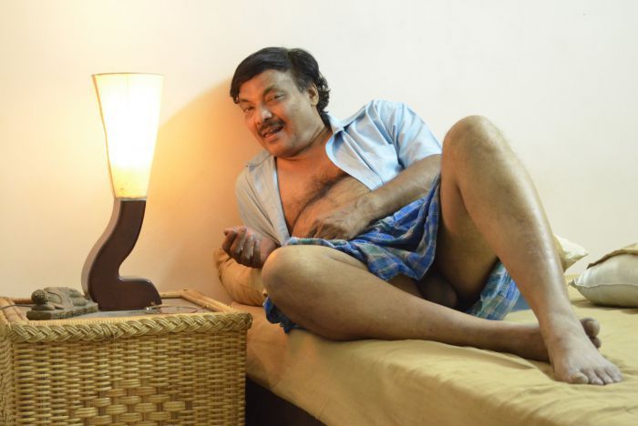 chandan94k-blog: lundraja:  Flasher Daddy  Kolkata daddy 