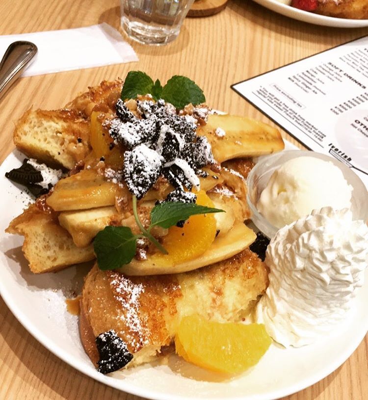 Breakfast is the best time of day. #FrenchToastForDayz (at Ivorish EBINA)