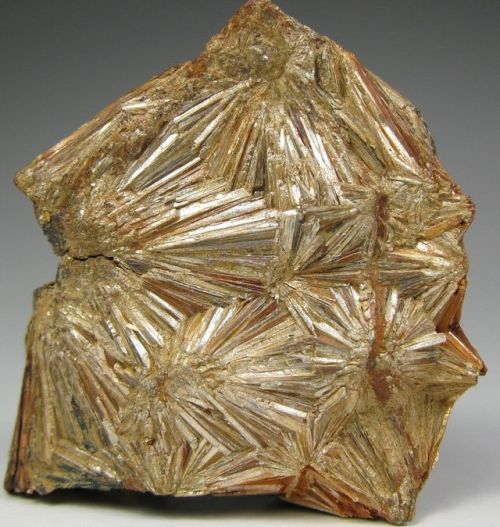 bijoux-et-mineraux:Pyrophyllite - Silver Ridge, North Carolina