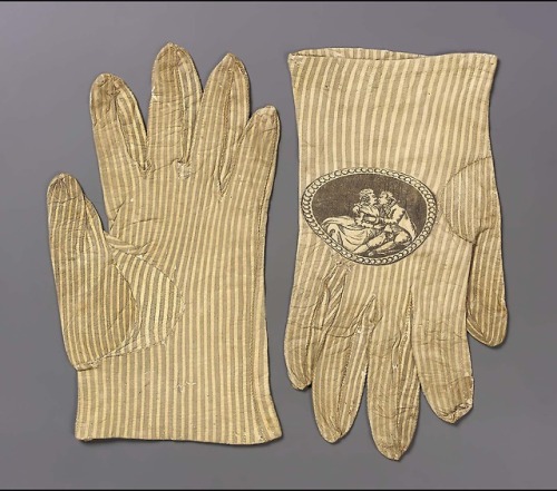 Pair of men’s gloves, printed leather, French, late 18th century. MFA, Boston.