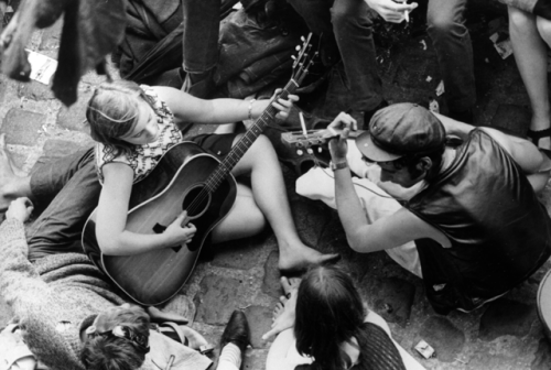 jeffbecksnose:Beatniks in Paris, 1955.