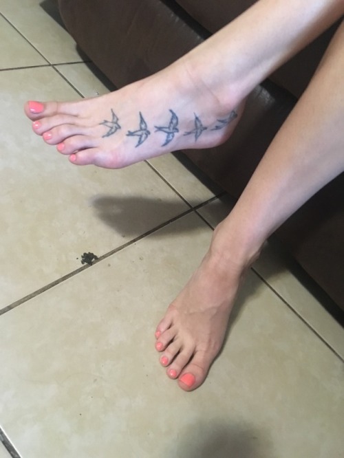 Fiancés sexy soles