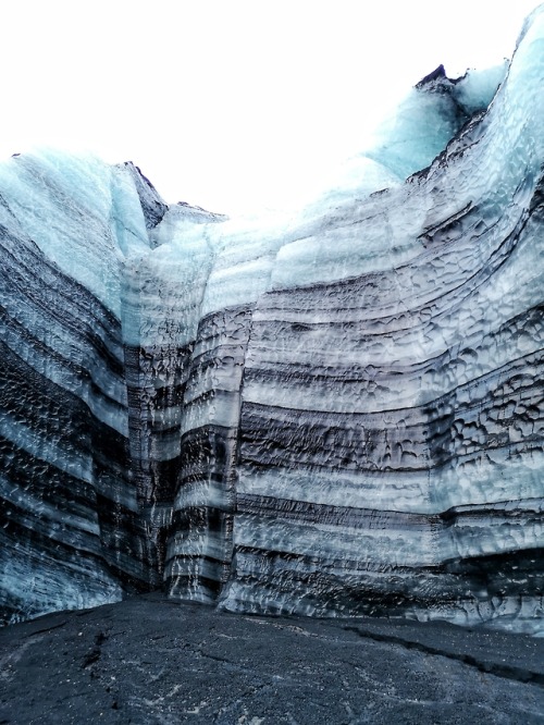 azilice:05.01.19 - Katla Is there anything more beautiful than nature ?Gorgeous view of the ash laye