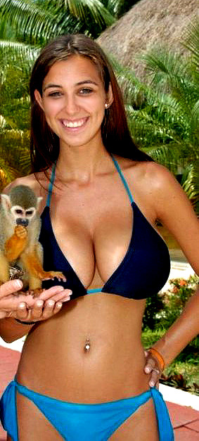 bustyslimgirls:  Big natural tits in a bikini.