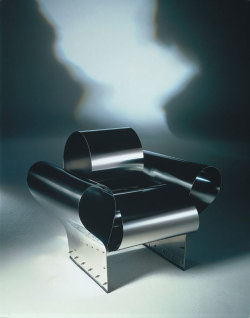 babylon-zoo:Ron Arad, Well Tempered Chair, 1986Prototype by Vitra GmbH, Germany