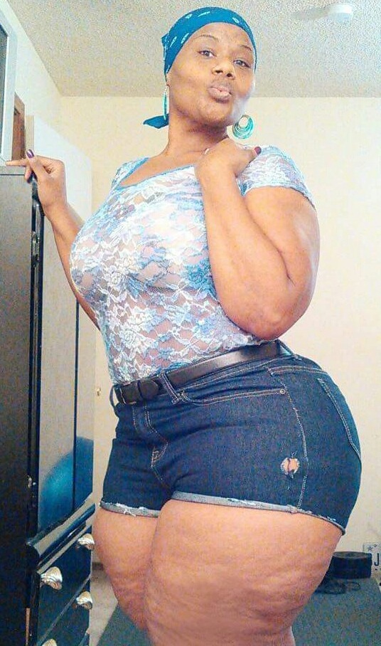 nattyuhuru:  Big Girls Fuck Better!