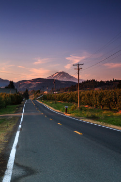 breathtakingdestinations:  Mt Adams - Oregon - USA (von JeremyMP)