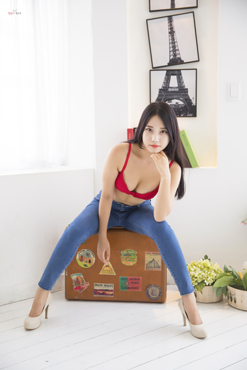 Kang Ha Na (New Model)