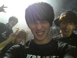 ms-kryss:  Cute cnblue boys 