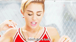 kendall-cyrus:  Miley Cyrus &amp; Kendall Jenner Blog 