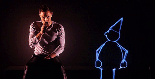 dontgigglesherlock:Eurovision Song Contest 2015: SwedenMåns Zelmerlöw - Heroes