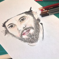 wolfiboi:  Working on a Renly Baratheon piece this morning 😄 #GOT #gameofthrones #renly #renlybaratheon #baratheon #kingrenly #handsomeman #king #art #pencilcrayons #illustration