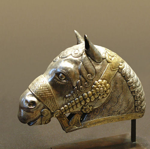 artinparsi:Horse head, gilded silver, 4th century AD, Sassanid art. Found in Kerman, Iran.