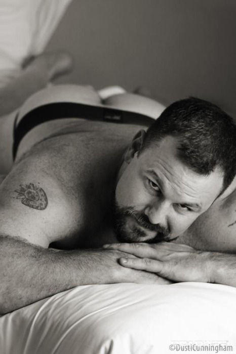 venicecub:  Great Angle..WOOOF 