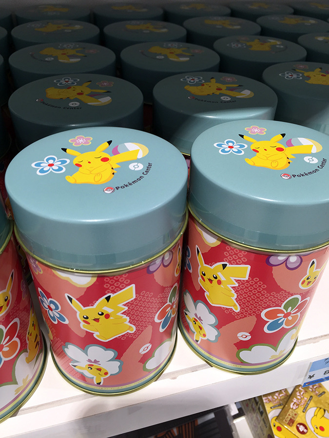 zombiemiki:The first Pikachu from the new Monthly Pikachu series came out today!In