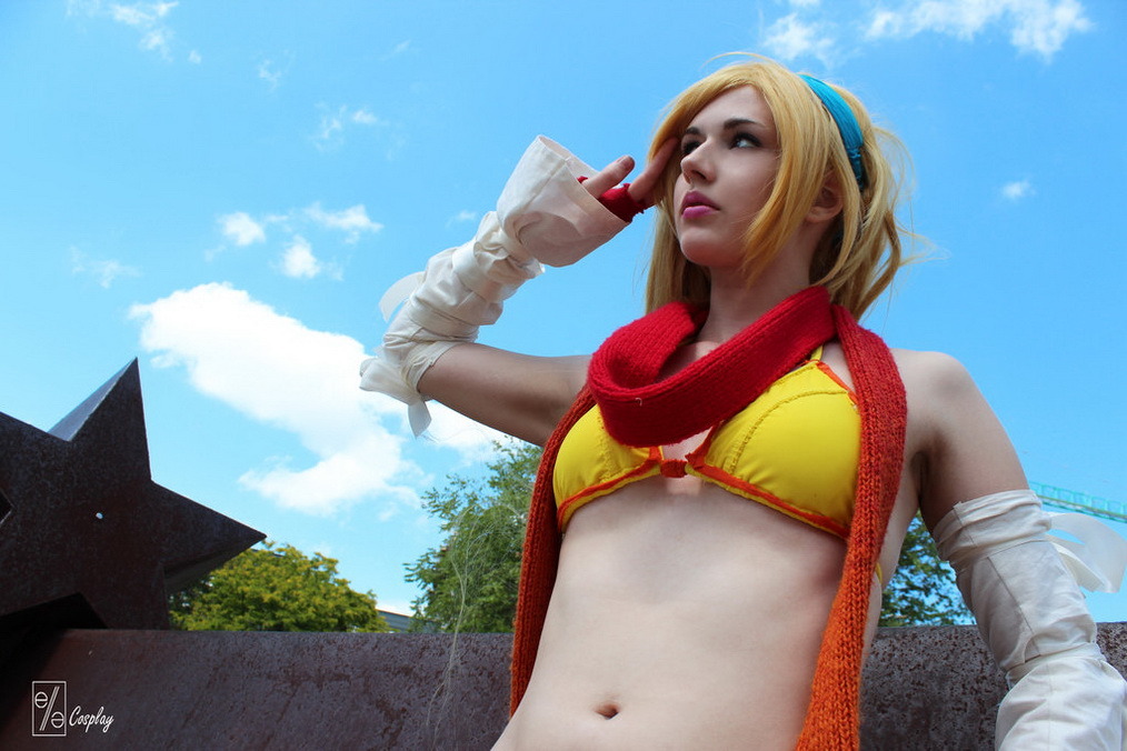 hotcosplaygirl:  Cosplay girlCosplay girl Twitter