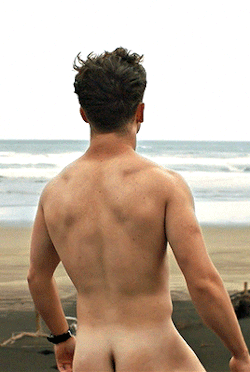 3809e6059fc0b945d84ac9742177208d3ef7fb08.gifv