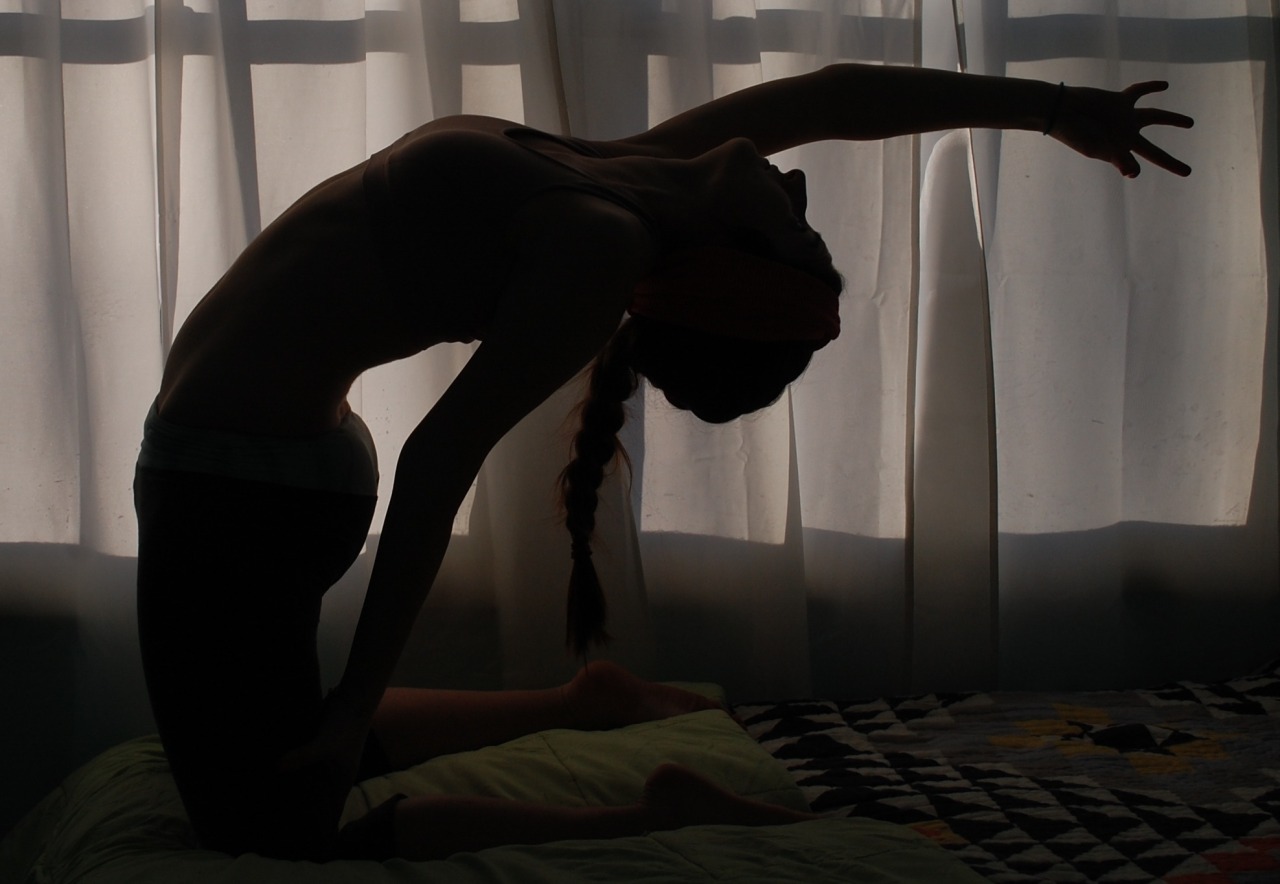 breathelivecreate:  ustrasana 