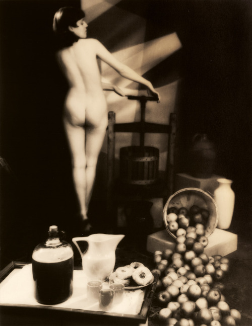 gacougnol:  Fred P. PeelSpirit of Autumn, 1933 