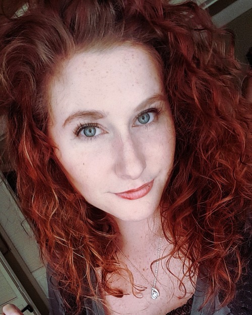 littlemissmichigan:Cooperative curls got me feeling thankful