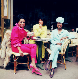 vintagegal: The Supremes c. 1960s (via) 