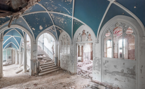 who-:  Photographer Mirna Pavlovic Captures the Decaying Interiors   Architectural photographer Mirna Pavlovic has an obsession with abandoned places. For her, their appeal lies in their ability to exist on a different temporal plane from the rest of