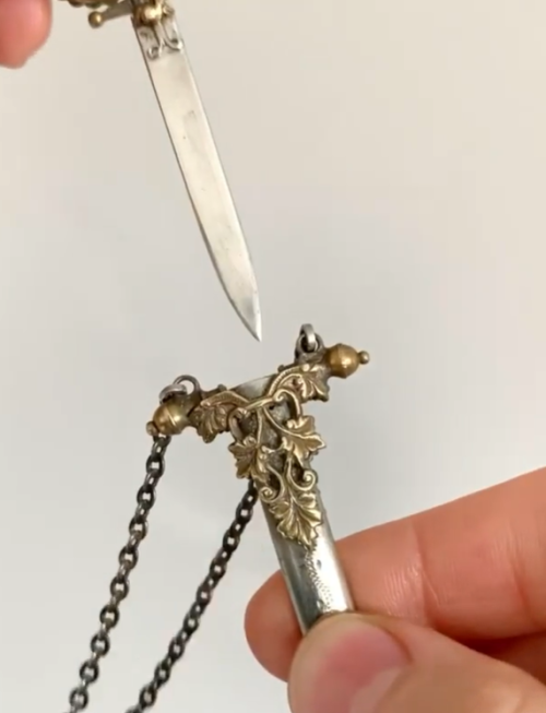 If you liked that enviable Victorian sword perfume bottle I posted a few years ago, you’ll LOVE this