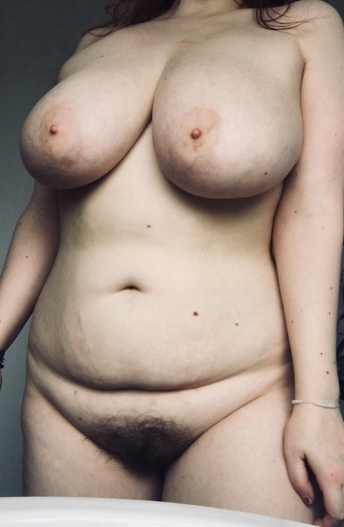 theproductofdesire: I prefer how I look naked than I do with clothes on