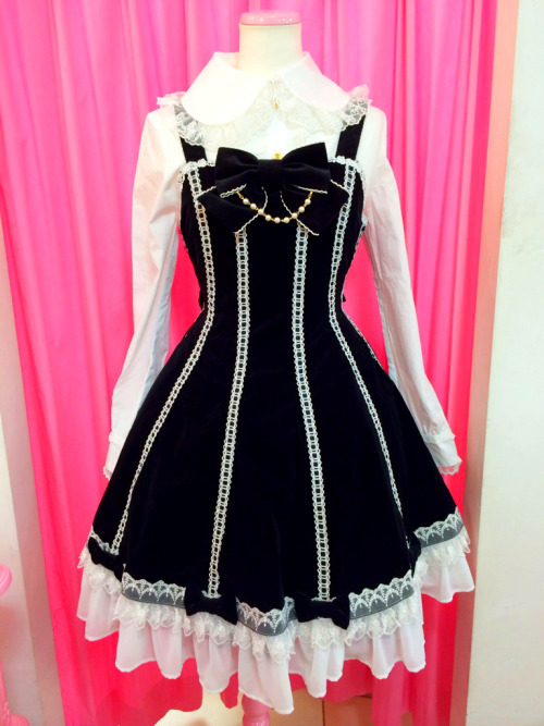 heckyeahlolitafashion:  Angelic Pretty Yokohama: ☆10/20(日)入荷情報☆ 