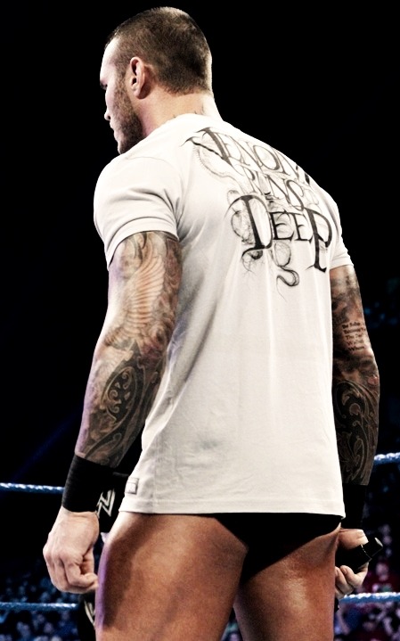 I loved the “Venom runs deep” shirt!