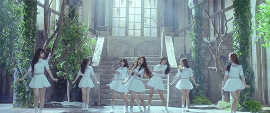 seunqyoun:  closer 