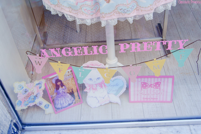 chocolate-princess:  Angelic Pretty pop-up shop in Paris in 2015 ! 