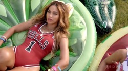 niggasandcomputers:  D Rose MVP because Beyonce