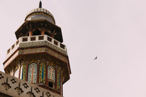 aabbiidd: “With Your light,my wandering thoughtsgained wings.” -Rumi•Wazir Khan Mosque.Lahore, Pakis