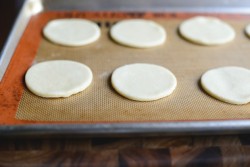 foodffs:  Caramel Apple Hand Pies Really nice recipes. Every hour. Show me what you cooked! 