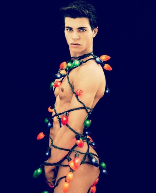 topnotchass:Merry Christmas!