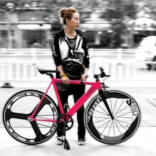 javi-ballestero:#asiagirl #citygirls #sexigirl #girlbike #girlsgonefixie #ridegirl #ridelikegirl #fi