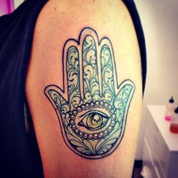 m1ssjuliet:  #hamsa