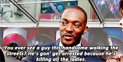 sebastiianstan:  Anthony + Complementing Sebastian plus Sebastian’s reaction. 