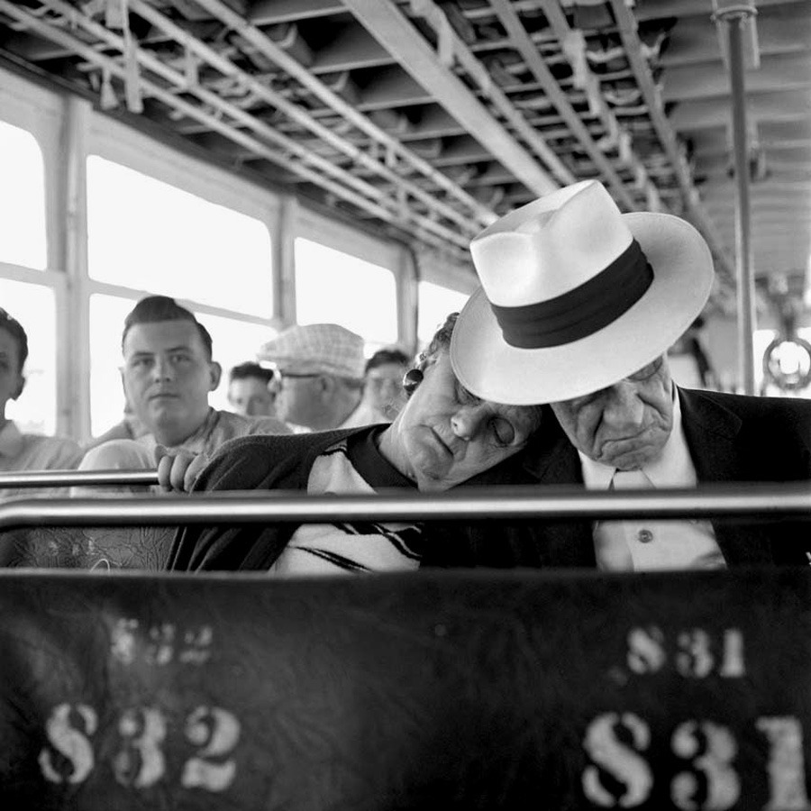 julietawrites:  A fényképező dadus - Vivian Maier (1926-2009) - Mai Manó Ház