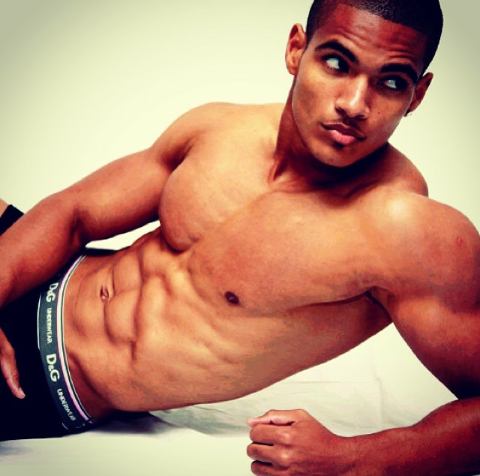Elton Pinto Mota