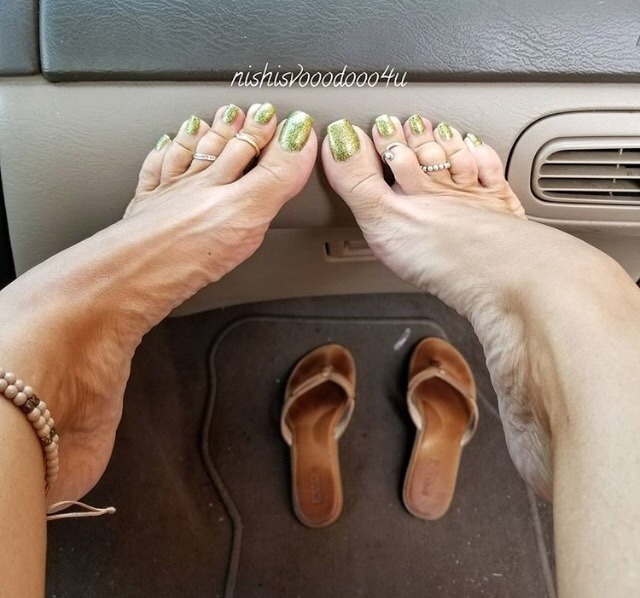 prostock27:  @nishisvooodooo4u 💯👣🔥🔥😘🔥🍆💦💦💦💦  brandon646