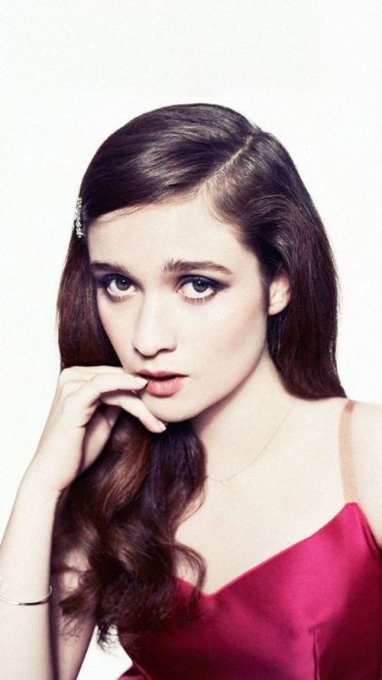 Celebrity, Alice Englert, brunette, 720x1280 wallpaper @wallpapersmug : ift.tt/2FI4itB - htt