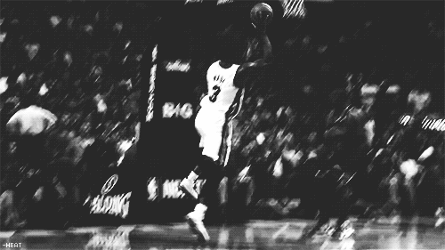 dash-heat:   LeBron’s monster alley-oop slam vs. the Bulls.   smdh I&rsquo;m