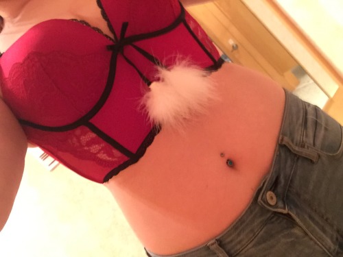 kuntykitten:  Supposed to be my Christmas lingerie but I lost my Pom poms:(