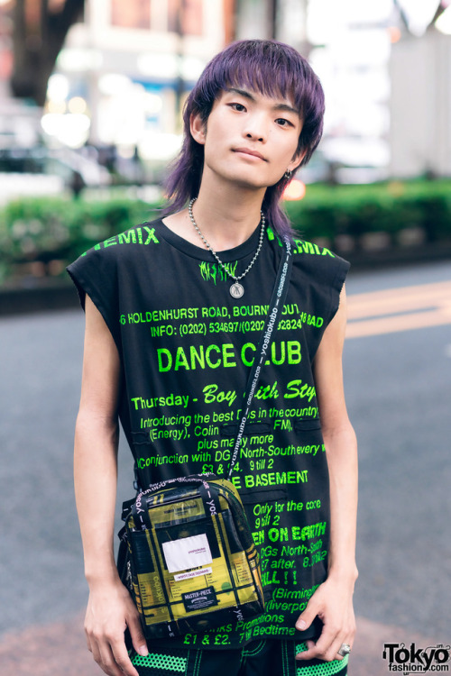 Japanese beauty school student Satoshi on the street in Harajuku wearing a sleeveless t-shirt by MIS